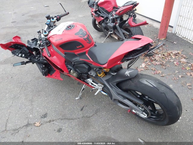 Ducati Panigale V4/v4s 2025 ZDMDAG6W2SB001116 Image 3