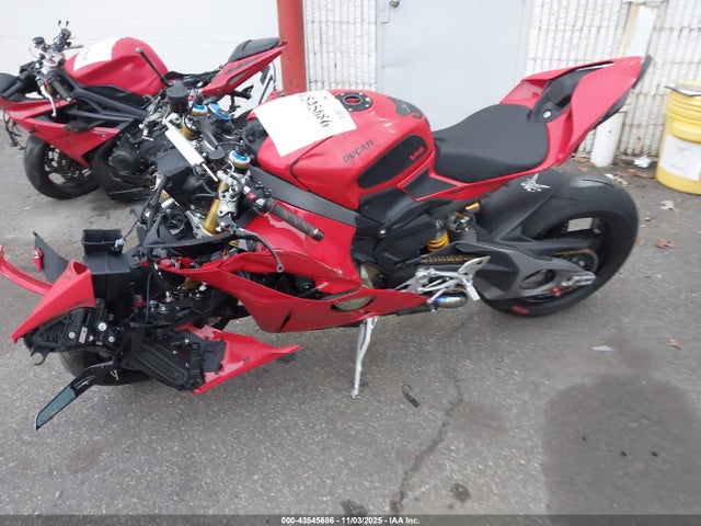 Ducati Panigale V4/v4s 2025 ZDMDAG6W2SB001116 Image 9