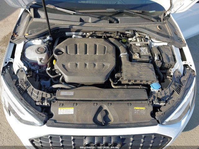 2023 AUDI A3 WAUHUDGY6PA097944 Photo 9