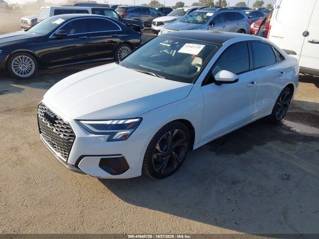 2023 AUDI A3 WAUHUDGY6PA097944 Photo 1