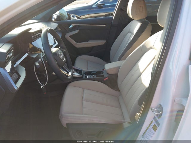 2023 AUDI A3 WAUHUDGY6PA097944 Photo 4