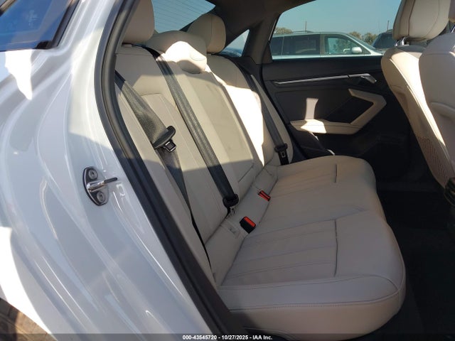 2023 AUDI A3 WAUHUDGY6PA097944 Photo 7