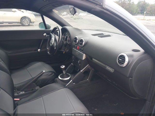 2001 AUDI TT TRUUT28N811004027 Photo 4