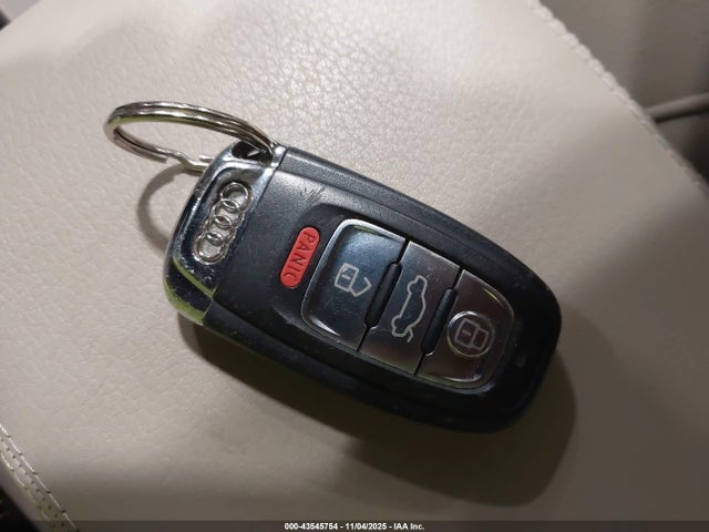 2010 AUDI A4 WAUBFAFL9AN006413 Photo 10