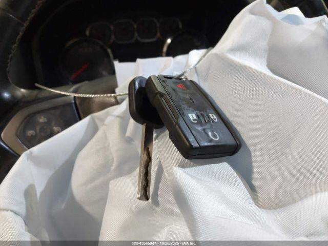 2018 CHEVROLET SILVERADO 1500 3GCUKREC2JG412470 Photo 10