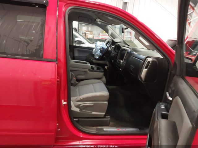 2018 CHEVROLET SILVERADO 1500 3GCUKREC2JG412470 Photo 4