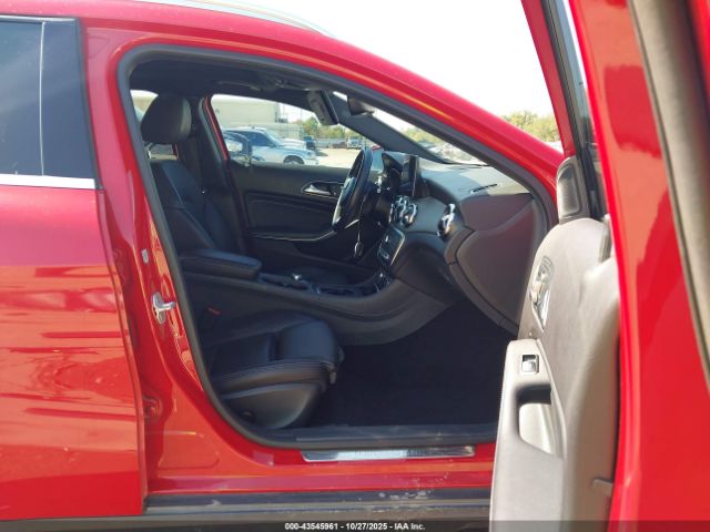 2018 MERCEDES-BENZ GLA 250 WDCTG4EB9JJ438371 Photo 4