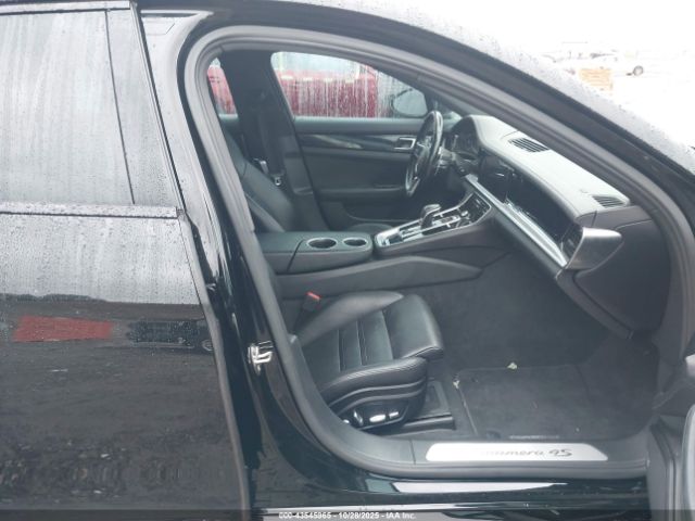 2018 PORSCHE PANAMERA WP0AB2A79JL134141 Photo 4