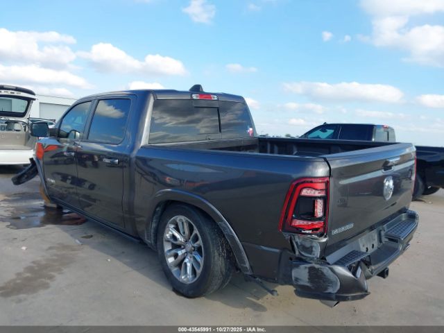 2022 RAM 1500 1C6RREJT5NN113107 Photo 2