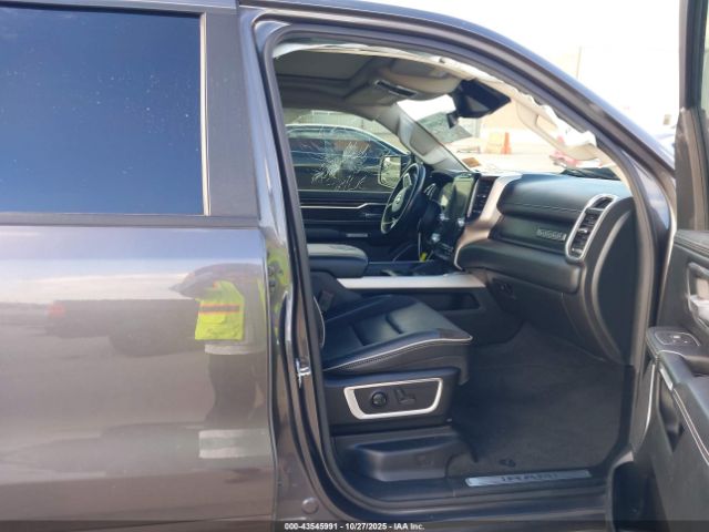 2022 RAM 1500 1C6RREJT5NN113107 Photo 4