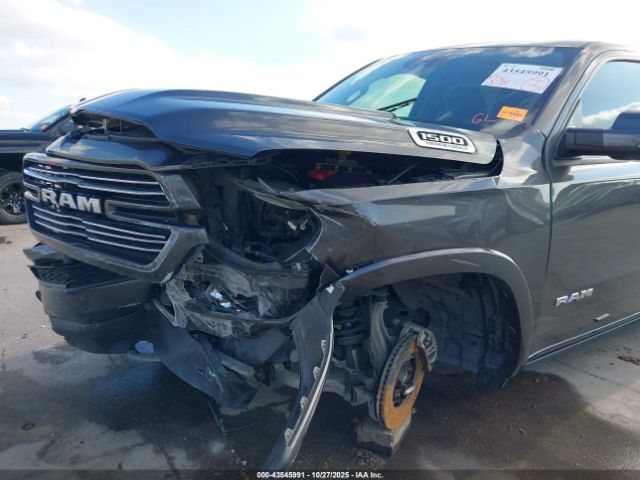 2022 RAM 1500 1C6RREJT5NN113107 Photo 5