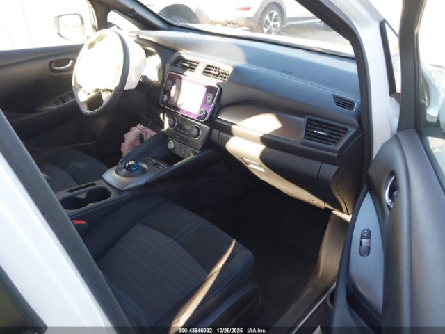 2022 NISSAN LEAF 1N4BZ1BV4NC552903 Photo 4
