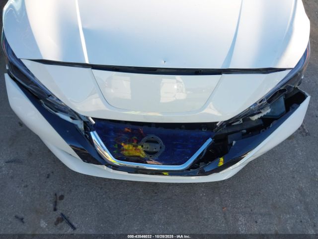 2022 NISSAN LEAF 1N4BZ1BV4NC552903 Photo 5