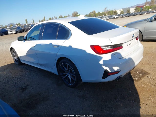 3MW5R1J02L8B37884 BMW 330I