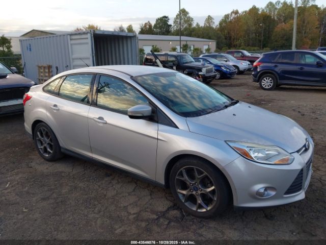 2013 FORD FOCUS 1FADP3F28DL235280 Photo 0
