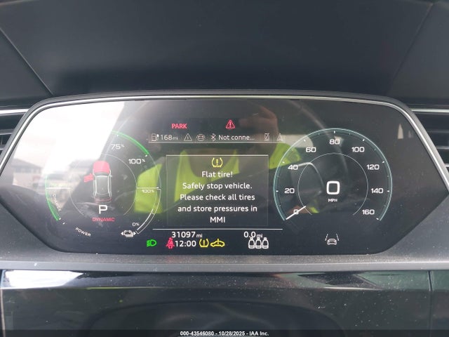 2024 AUDI Q8 E-TRON WA16AAGE6RB052016 Photo 6