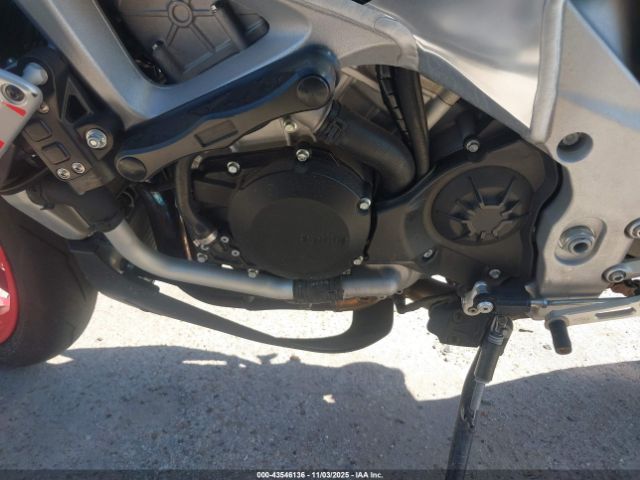2016 APRILIA TUONO ZD4TYUA08GS000486 Photo 8
