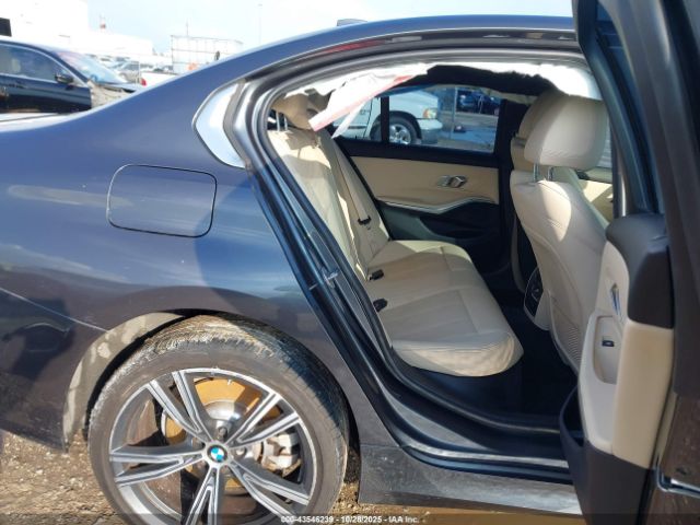 2022 BMW 330I 3MW5R1J03N8C39777 Photo 7