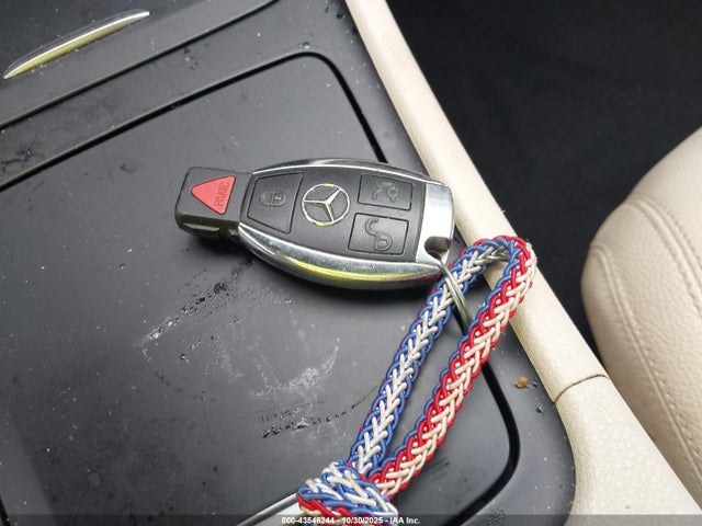 43546244 :رقم المزاد ، WDDSJ4EB4FN240029 vin ، 2015 Mercedes-benz Cla 250 مزاد بيع