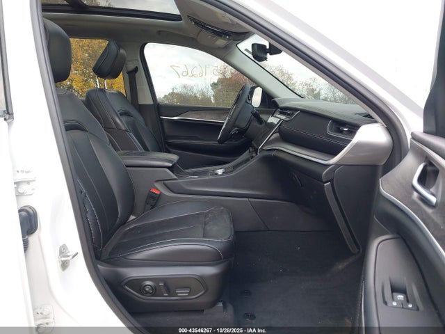 2023 JEEP GRAND CHEROKEE 1C4RJHBG6PC625766 Photo 4