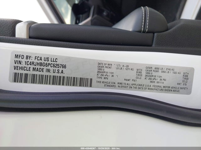 2023 JEEP GRAND CHEROKEE 1C4RJHBG6PC625766 Photo 8