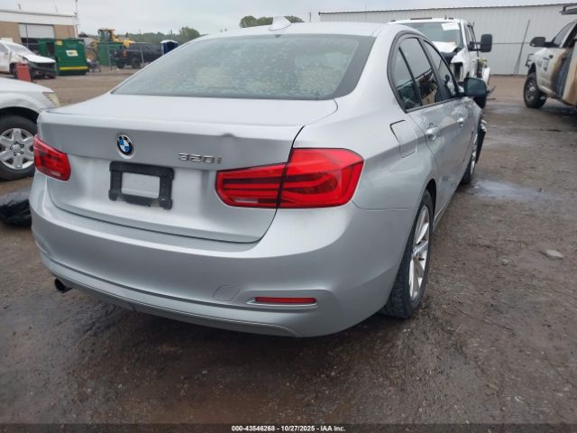 2017 BMW 320I WBA8E1G37HNU15659 Photo 3
