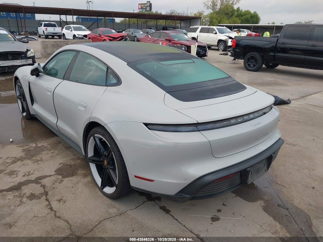 2022 PORSCHE TAYCAN WP0AA2Y19NSA13760 Photo 2