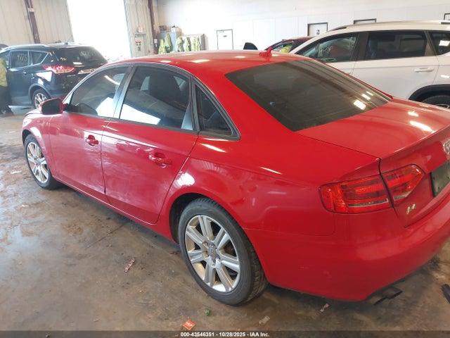 2010 AUDI A4 WAUAFAFL3AN021758 Photo 2