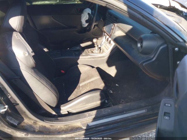 2022 TOYOTA GR86 JF1ZNBE11N9755592 Photo 4