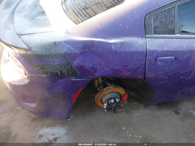 2C3CDXGJ2KH531017 Dodge Charger Scat Pack Rwd