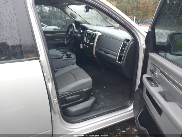 2013 RAM 1500 1C6RR6GT9DS693510 Photo 4