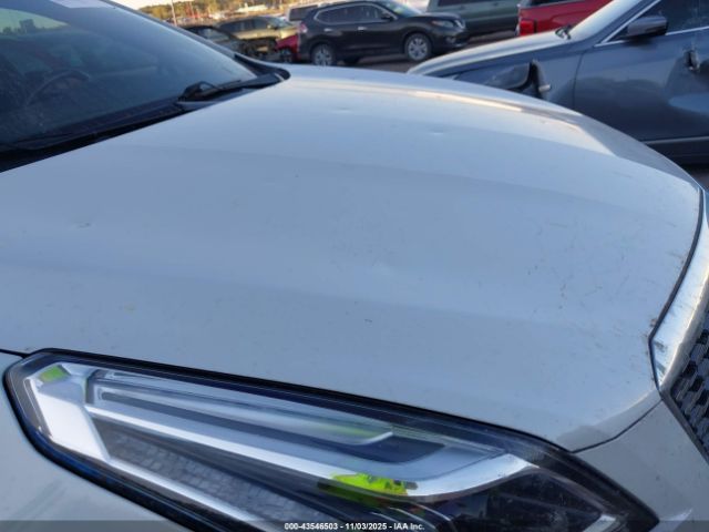 2021 CADILLAC XT5 1GYKNCRS1MZ110597 Photo 5