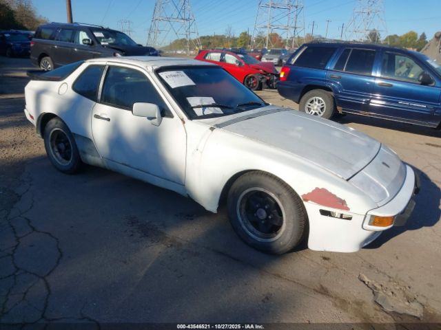 1983 PORSCHE 944 WP0AA0944DN462285 Photo 0