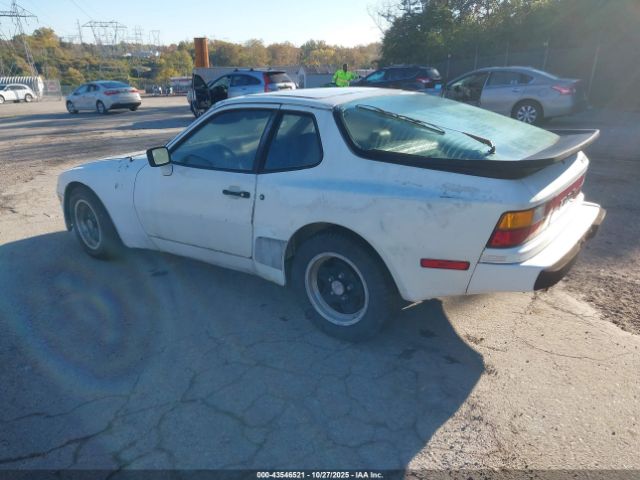 1983 PORSCHE 944 WP0AA0944DN462285 Photo 2