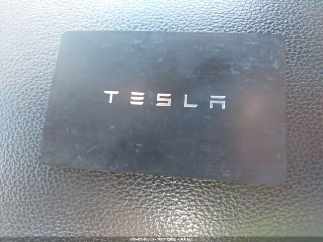 2024 TESLA MODEL Y 7SAYGDEF7RF042587 Photo 10