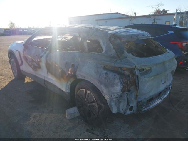 2025 CHEVROLET BLAZER EV 3GNKDGRJ3SS112229 Photo 2