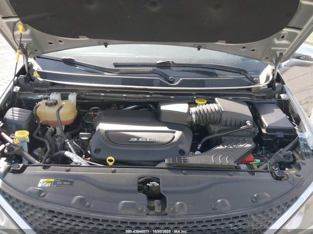 2018 CHRYSLER PACIFICA 2C4RC1GGXJR272568 Photo 9