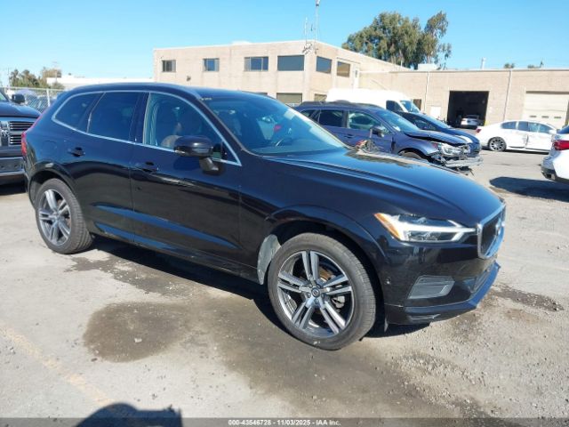 2018 VOLVO XC60 YV4102RK2J1092337