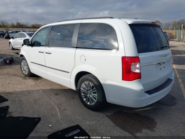 2016 CHRYSLER TOWN & COUNTRY 2C4RC1CG6GR120883 Photo 2