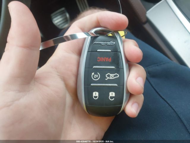 2019 ALFA ROMEO STELVIO ZASPAKAN9K7C30848 Photo 10