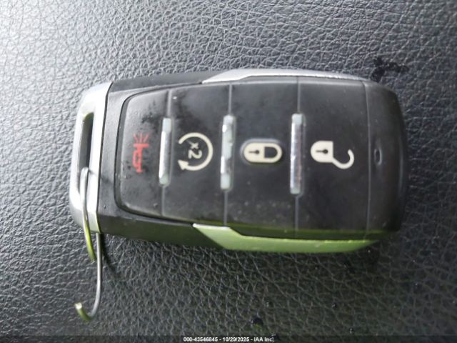 2020 RAM 1500 1C6SRFFT7LN312690 Photo 10