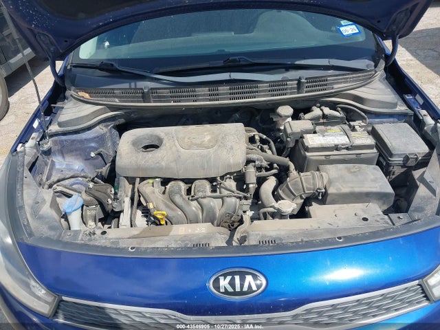 3KPA24AB9JE085628 KIA RIO S