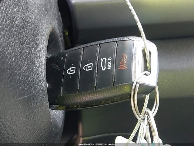 3KPA24AB9JE085628 KIA RIO S