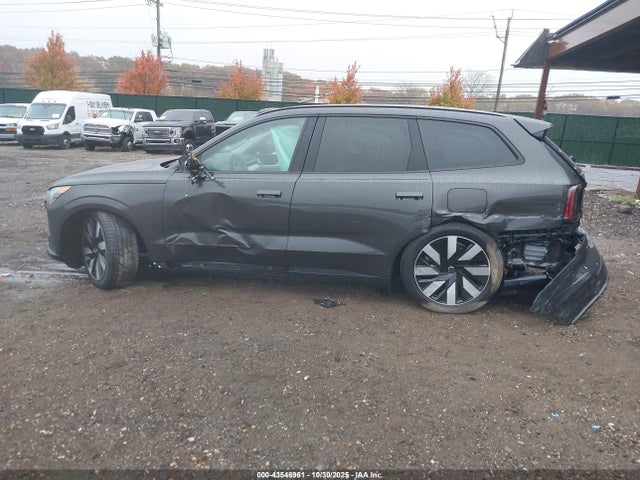 Volvo Ex90 Twin Motor Ultra 2025 7JDEV3VL8SG017142 Image 13