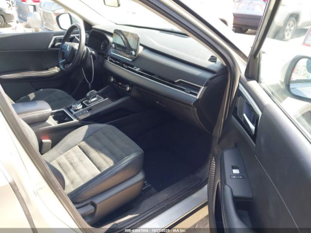 2022 MITSUBISHI OUTLANDER JA4J3UA84NZ045849 Photo 4