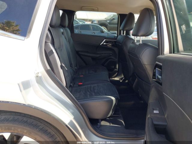2022 MITSUBISHI OUTLANDER JA4J3UA84NZ045849 Photo 7