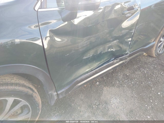 Subaru Forester Limited 2024 JF2SKALC4RH404661 Image 19