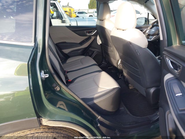 Subaru Forester Limited 2024 JF2SKALC4RH404661 Image 8