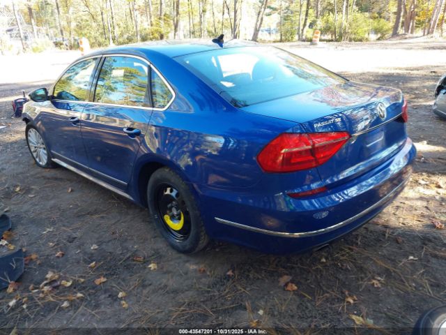 2016 VOLKSWAGEN PASSAT 1VWBT7A37GC010211 Photo 2