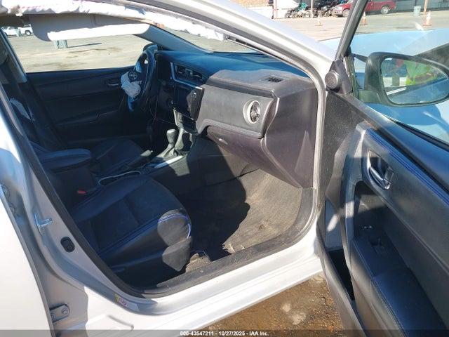 5YFBURHE7HP615065 Toyota COROLLA SE